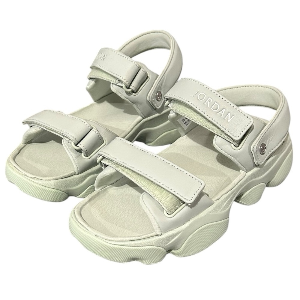 JORDAN Nike Deja Sandals Seafoam Metallic Silver Women’s Size 8 New with Box